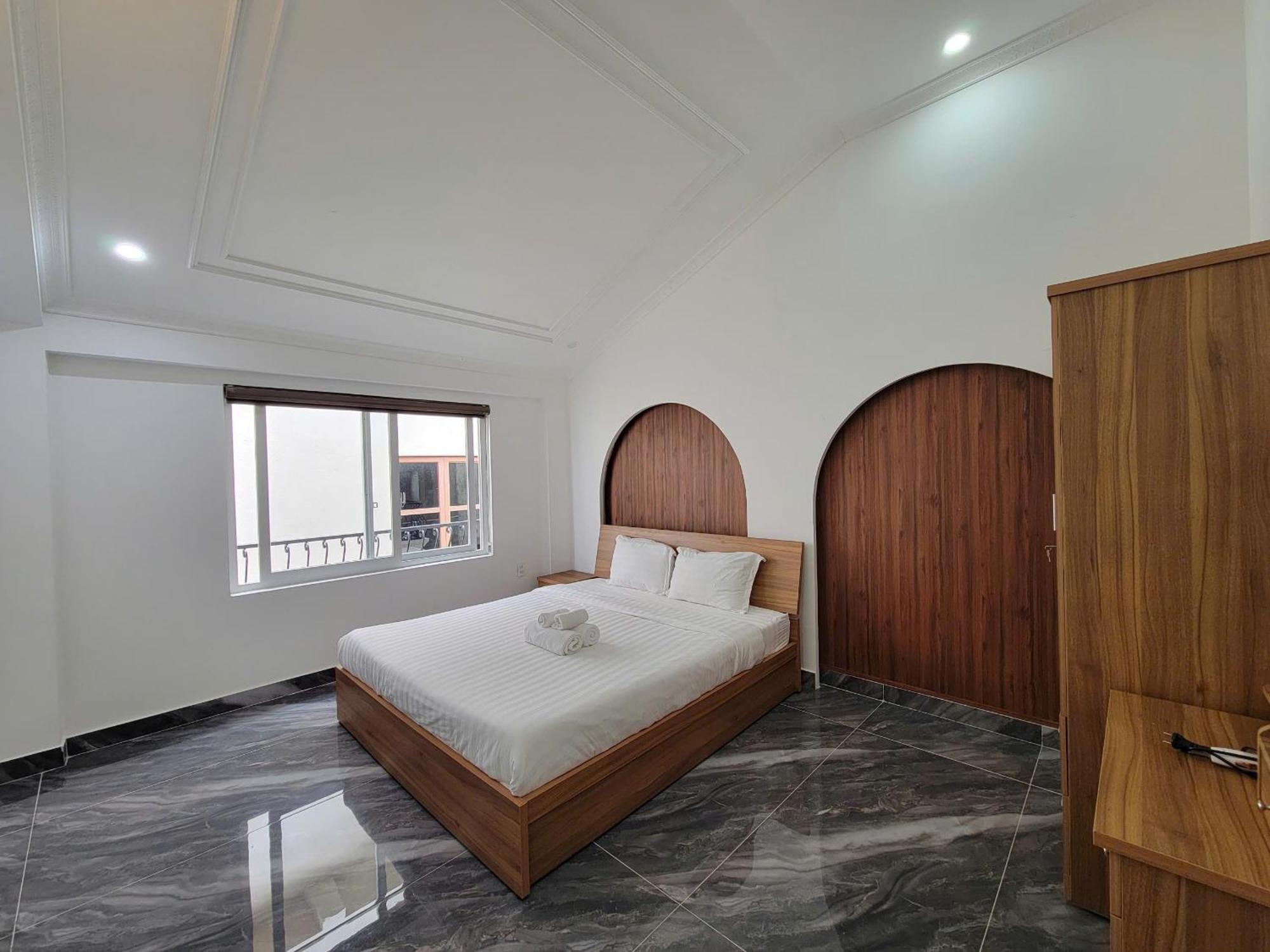 Savio Hotel Trieu Viet Vuong Далат Экстерьер фото